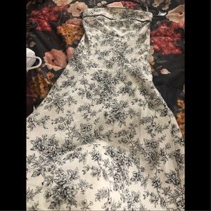 Strapless floral Pin-up style Linen dress
